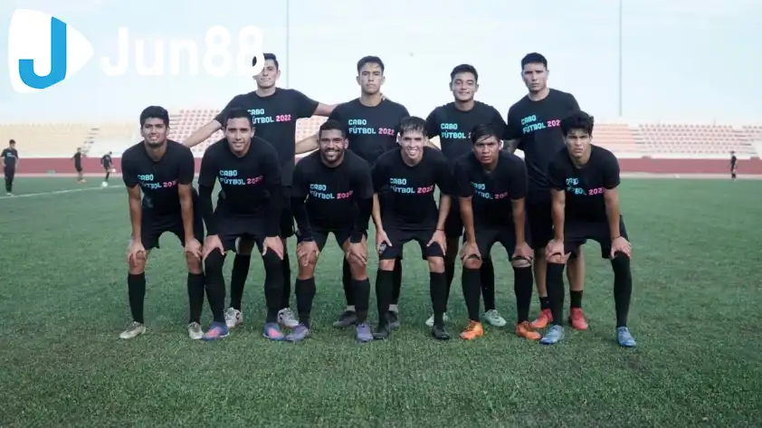 Los Cabos đang được đánh giá cao hơn ở trận đấu này. Los Cabos đang được đánh giá cao hơn ở trận đấu này.